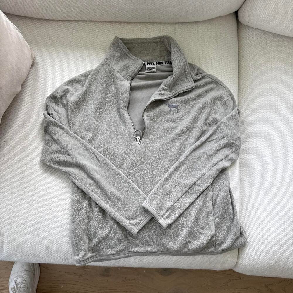 Grey vs pink quarter zip
